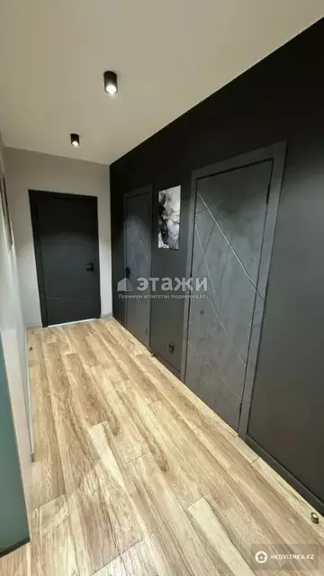 2-комнатная квартира, этаж 8 из 17, 86 м²