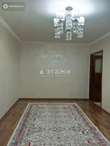 2-комнатная квартира, этаж 1 из 5, 43 м²