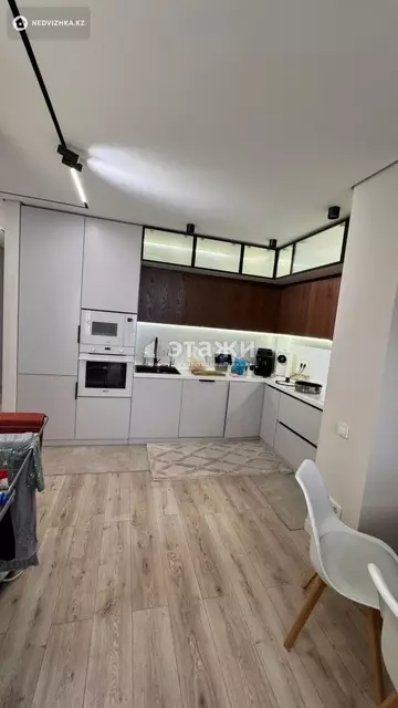 3-комнатная квартира, этаж 3 из 15, 79 м²