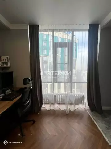 3-комнатная квартира, этаж 13 из 17, 84 м²