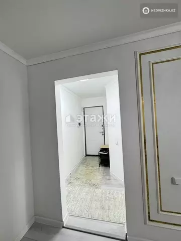 2-комнатная квартира, этаж 4 из 5, 51 м²