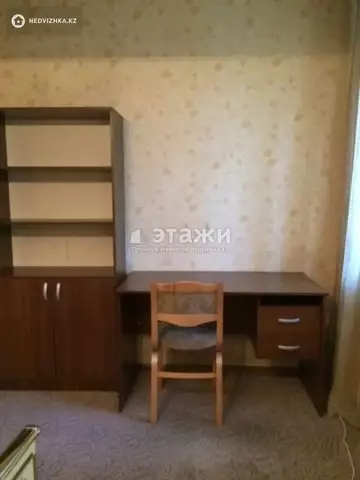 1-комнатная квартира, этаж 3 из 5, 38 м²