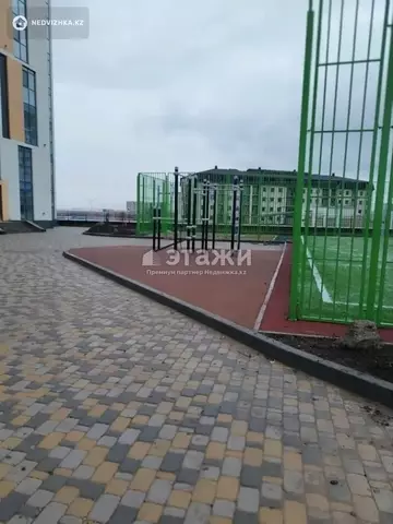 2-комнатная квартира, этаж 13 из 16, 47 м²