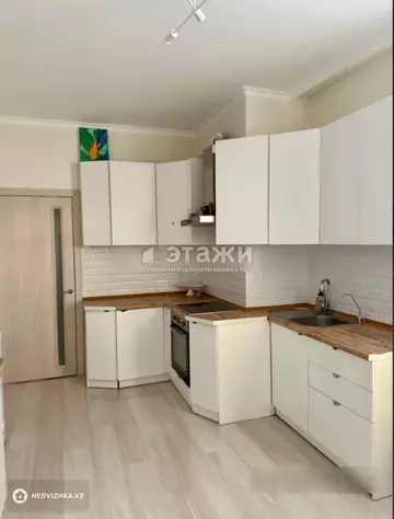 3-комнатная квартира, этаж 14 из 16, 90 м²