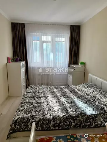 3-комнатная квартира, этаж 14 из 16, 90 м²