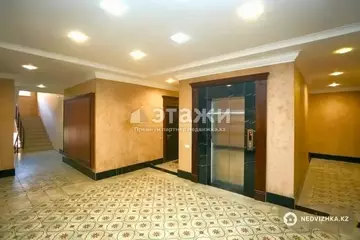 2-комнатная квартира, этаж 4 из 7, 68 м²