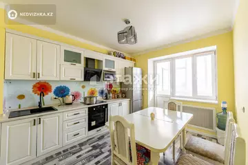 81.5 м², 2-комнатная квартира, этаж 8 из 9, 82 м², изображение - 8