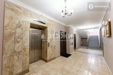 81.5 м², 2-комнатная квартира, этаж 8 из 9, 82 м², изображение - 22