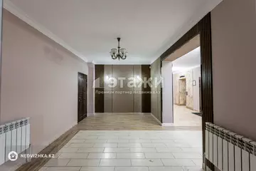 81.5 м², 2-комнатная квартира, этаж 8 из 9, 82 м², изображение - 23