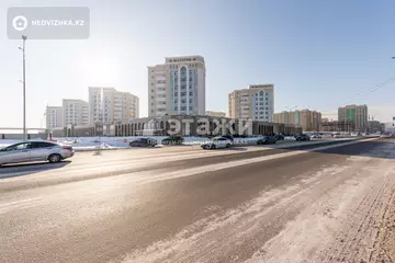 81.5 м², 2-комнатная квартира, этаж 8 из 9, 82 м², изображение - 29