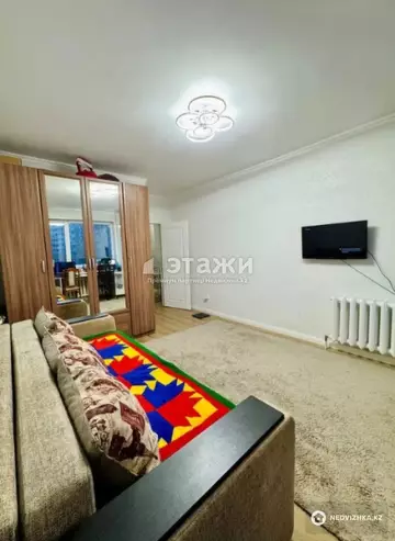 2-комнатная квартира, этаж 2 из 14, 61 м²