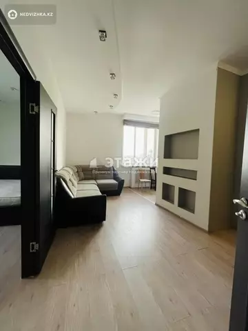 3-комнатная квартира, этаж 10 из 10, 60 м²
