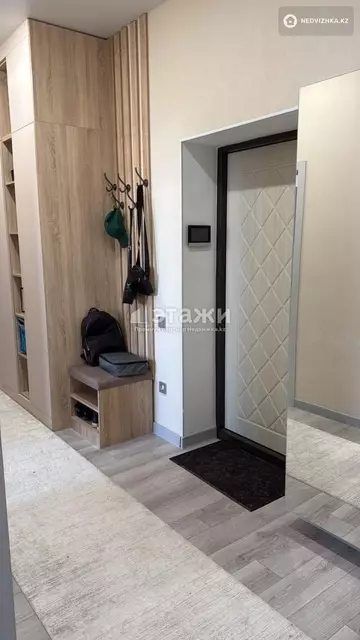 2-комнатная квартира, этаж 3 из 9, 69 м²