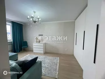 1-комнатная квартира, этаж 4 из 10, 44 м²