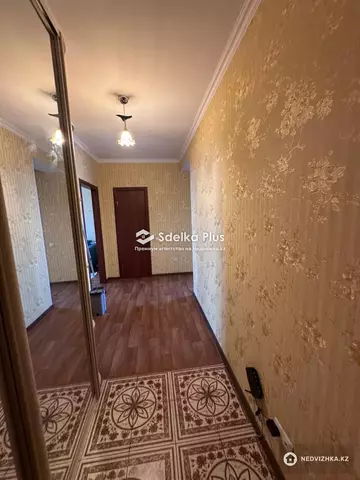 2-комнатная квартира, этаж 8 из 9, 55 м²