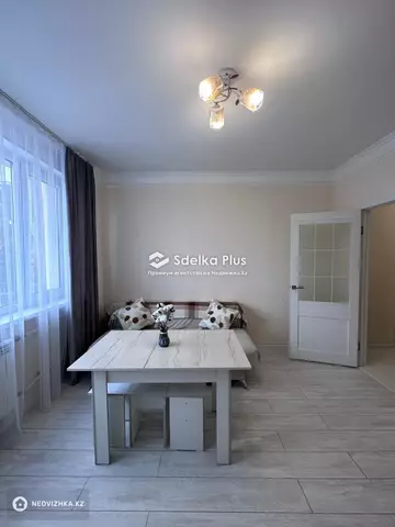 1-комнатная квартира, этаж 9 из 9, 43 м²