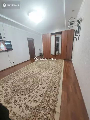 2-комнатная квартира, этаж 16 из 18, 55 м²