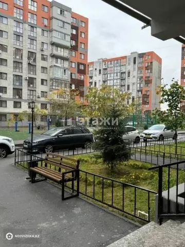 2-комнатная квартира, этаж 3 из 10, 48 м²