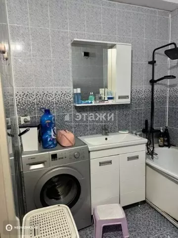 2-комнатная квартира, этаж 3 из 10, 48 м²