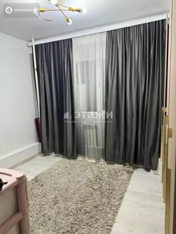 2-комнатная квартира, этаж 3 из 10, 48 м²