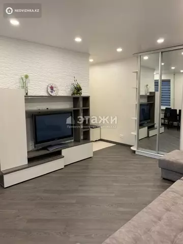 2-комнатная квартира, этаж 3 из 4, 48 м², на длительный срок