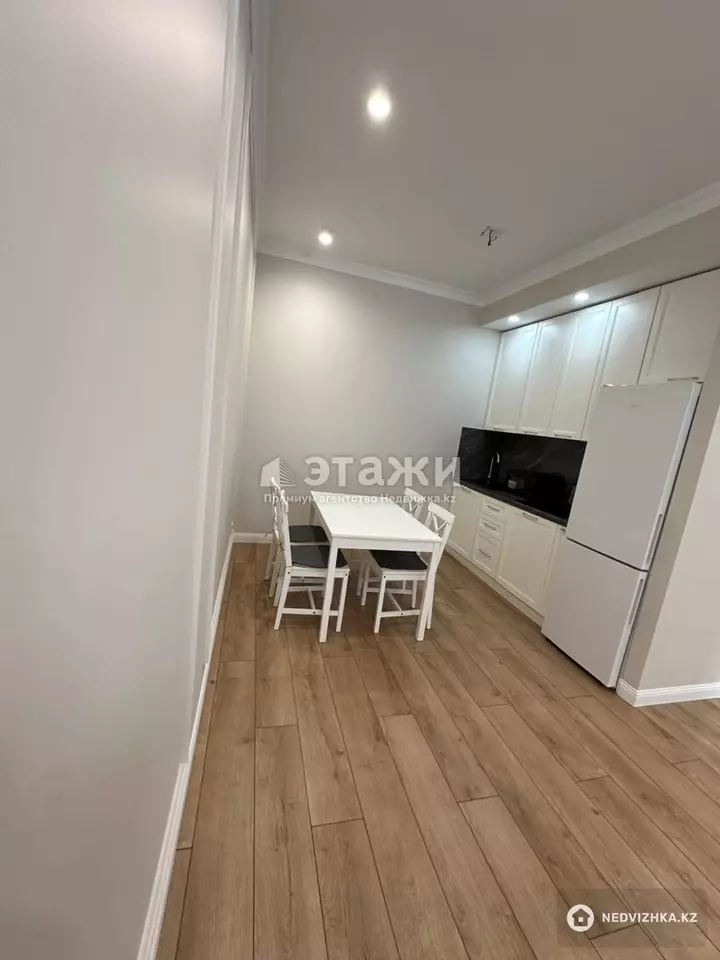 60 м², 2-комнатная квартира, этаж 7 из 17, 60 м², на длительный срок, изображение - 1