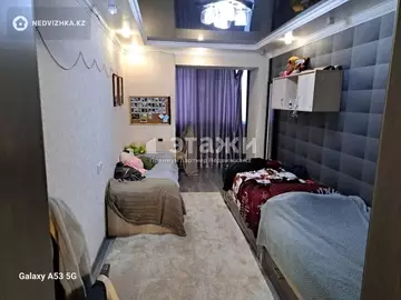 4-комнатная квартира, этаж 12 из 12, 95 м²