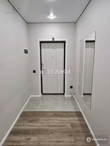 2-комнатная квартира, этаж 8 из 9, 70 м²