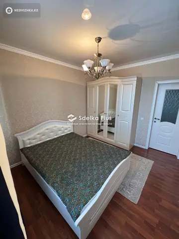 2-комнатная квартира, этаж 10 из 12, 49 м²