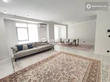4-комнатная квартира, этаж 1 из 21, 130 м²
