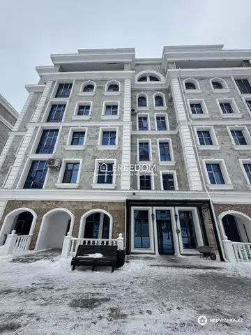 3-комнатная квартира, этаж 5 из 6, 136 м²