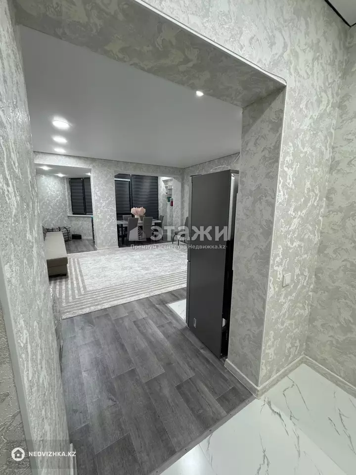 52 м², 2-комнатная квартира, этаж 3 из 13, 52 м², изображение - 1