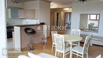 3-комнатная квартира, этаж 4 из 9, 72 м²