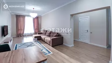2-комнатная квартира, этаж 13 из 19, 60 м², на длительный срок
