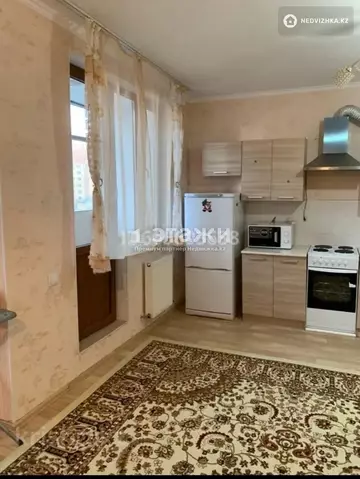 1-комнатная квартира, этаж 3 из 9, 51 м²