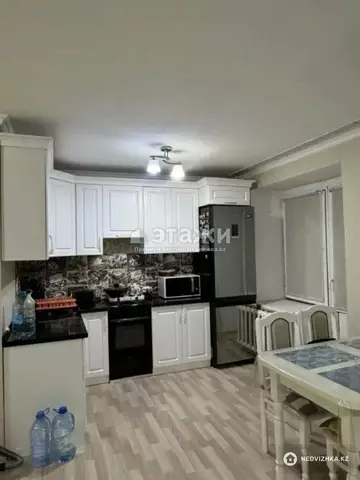 37 м², 1-комнатная квартира, этаж 3 из 12, 37 м², изображение - 1