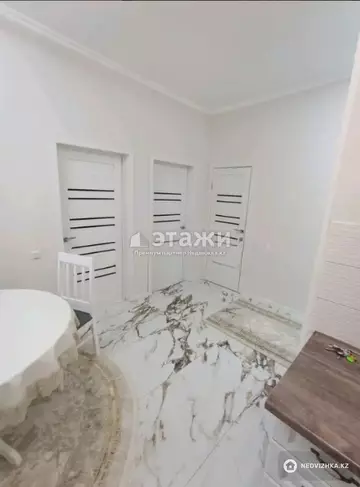 1-комнатная квартира, этаж 1 из 16, 48 м²