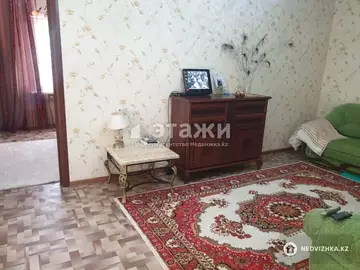 2-комнатная квартира, этаж 2 из 4, 42 м²