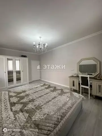 3-комнатная квартира, этаж 17 из 17, 107 м²