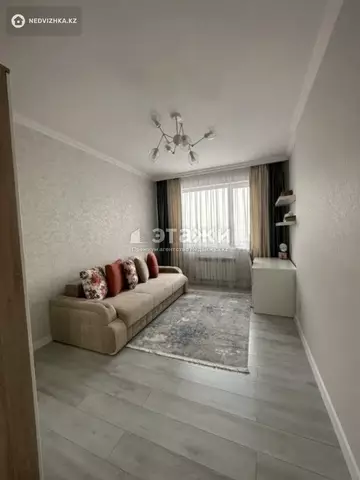 3-комнатная квартира, этаж 17 из 17, 107 м²