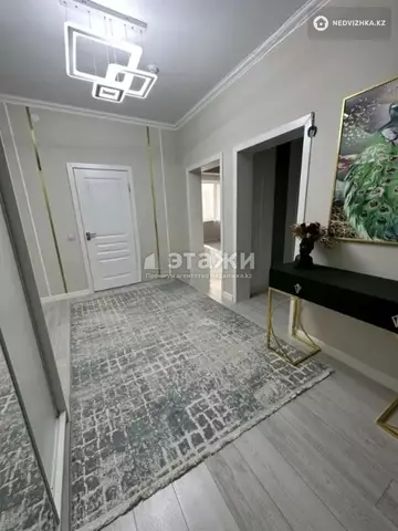 3-комнатная квартира, этаж 17 из 17, 107 м²