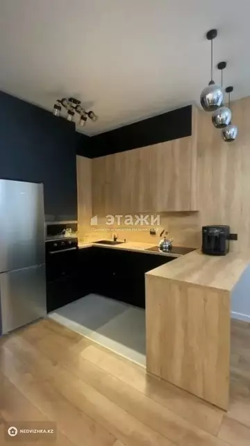 2-комнатная квартира, этаж 8 из 18, 56 м²