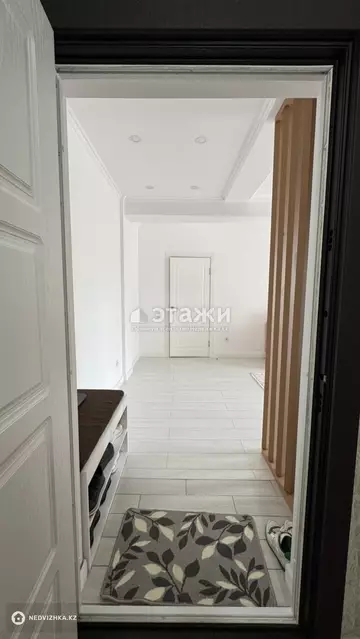 2-комнатная квартира, этаж 4 из 5, 60 м²