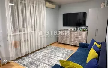2-комнатная квартира, этаж 4 из 4, 42 м²