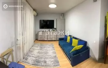 2-комнатная квартира, этаж 4 из 4, 42 м²