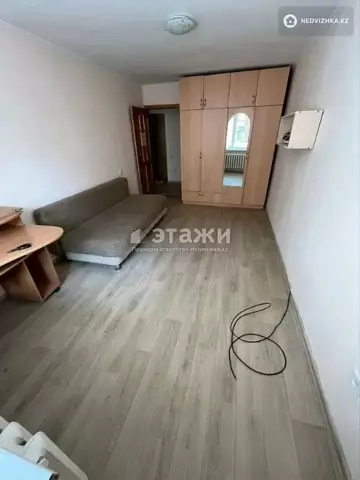 2-комнатная квартира, этаж 2 из 4, 38 м²