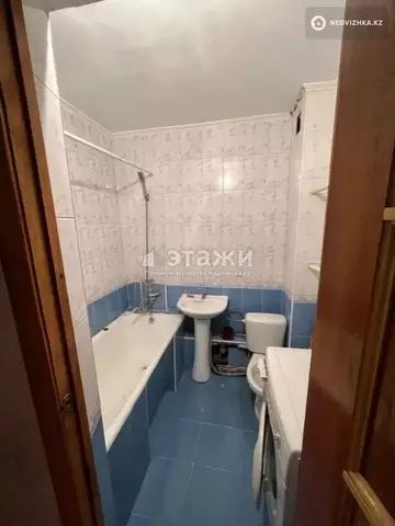 2-комнатная квартира, этаж 2 из 4, 38 м²