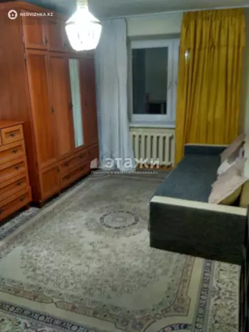 2-комнатная квартира, этаж 4 из 4, 43 м²