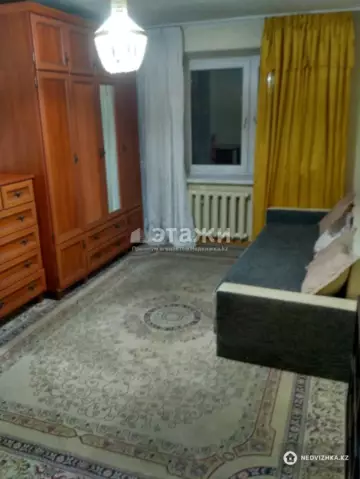 2-комнатная квартира, этаж 4 из 4, 43 м²