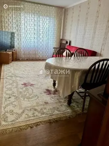 3-комнатная квартира, этаж 3 из 5, 67 м²